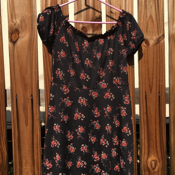 NWT Xhiliration Target Black Floral Dress Size M - Picture 3 of 7